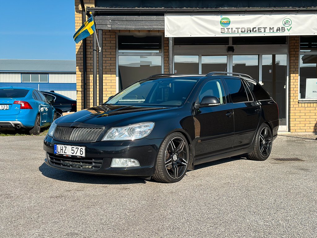 Skoda Octavia Kombi 2.0 TDI Elegance Euro 5