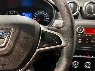 Dacia Duster 1.3 TCe 4x4 Kamkedja Mvärm Psens 1 ägare SoV