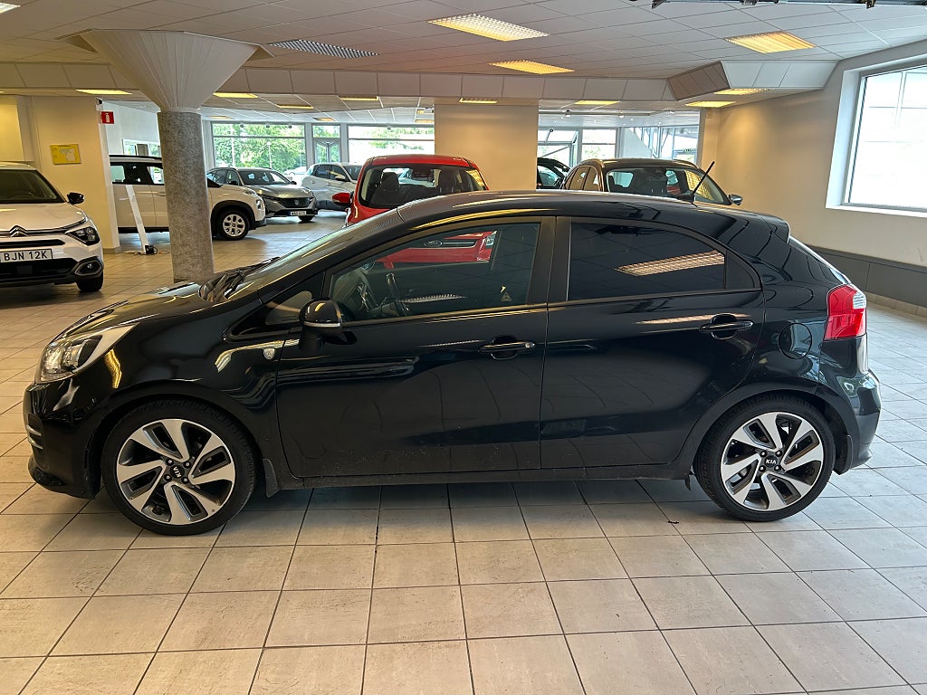 Kia Rio 5-dörrar 1.2 CVVT GLS Euro 5  Inkl v-hjul, Lämnas nybes