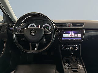 Skoda Superb Kombi 2.0 TDI 4×4, L&K S&V-hjul/Kamera/Drag/Carplay – bild 8