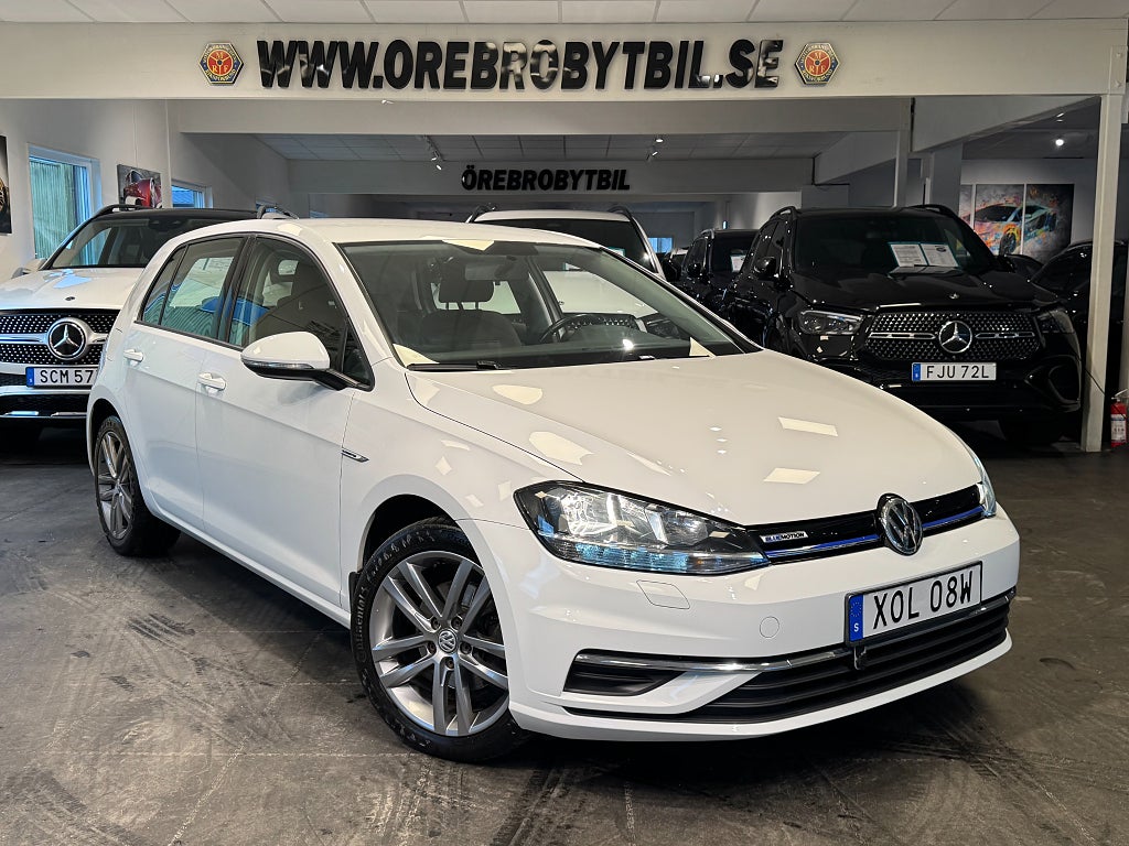 Volkswagen Golf 5-dörrar 1.5 TGI BlueMotion Base M-värmare Ny servad 131hk 