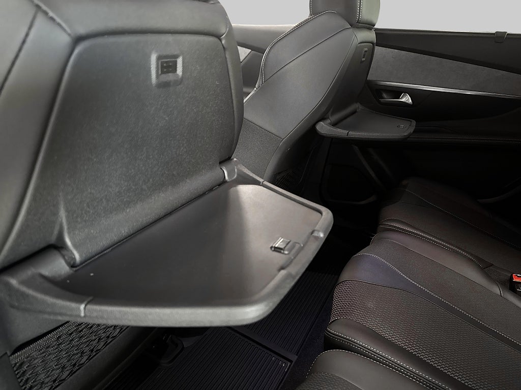 Peugeot 5008 1.2 PureTech 130HK GT Blackpack – bild 18