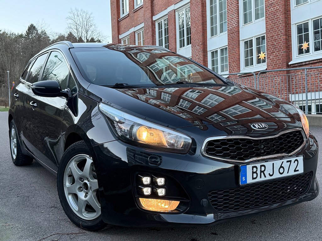 Kia CEED  1.6 CRDi  GT-LineNavi Värm Aut B-Kam Besiktigad 