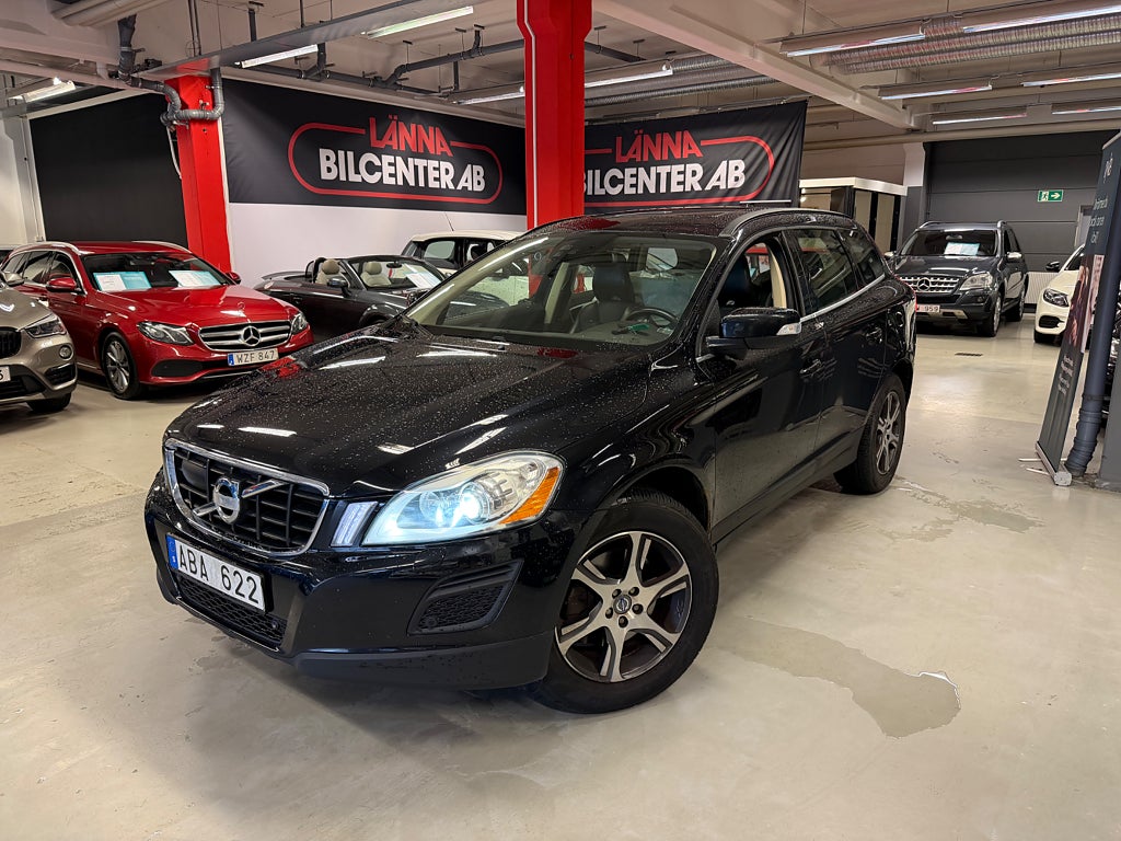 Volvo XC60 D4 AWD Aut Drag PDC Taklucka Skinn Navi BLIS SoV