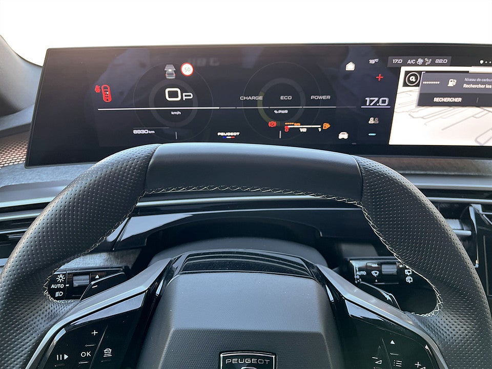 Bild på Peugeot 5008 GT Hybrid 145hk Aut 7-SITS BACKAMERA CARPLAY