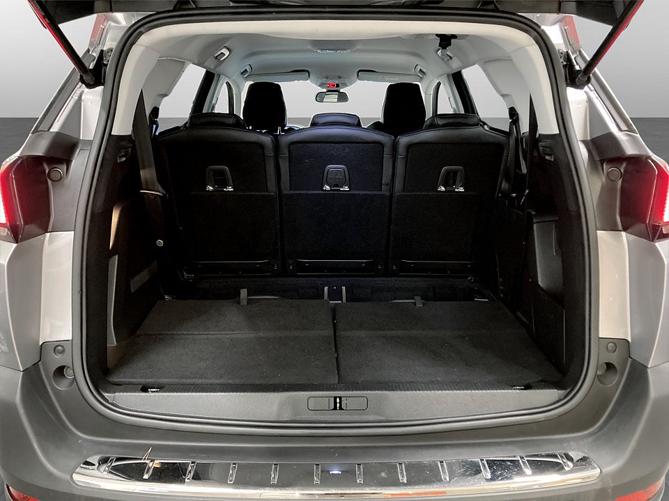 Bild på Peugeot 5008 Allure 1.2 PT 130hk Aut 7-SITS B-KAMERA