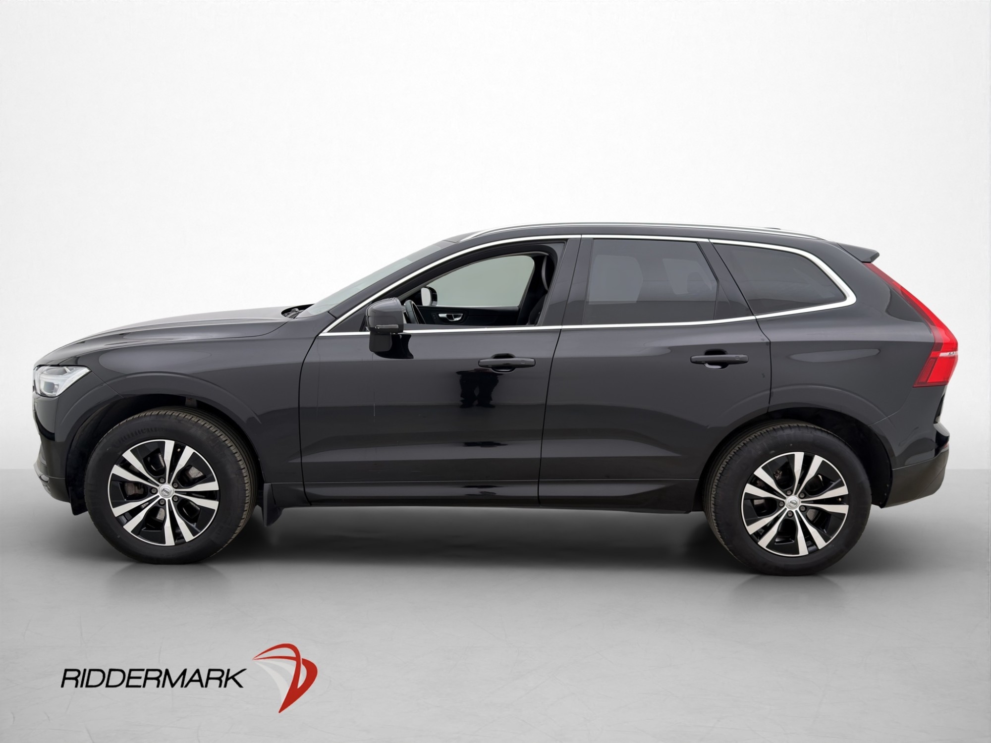 Volvo XC60 2021, kuva 4/69