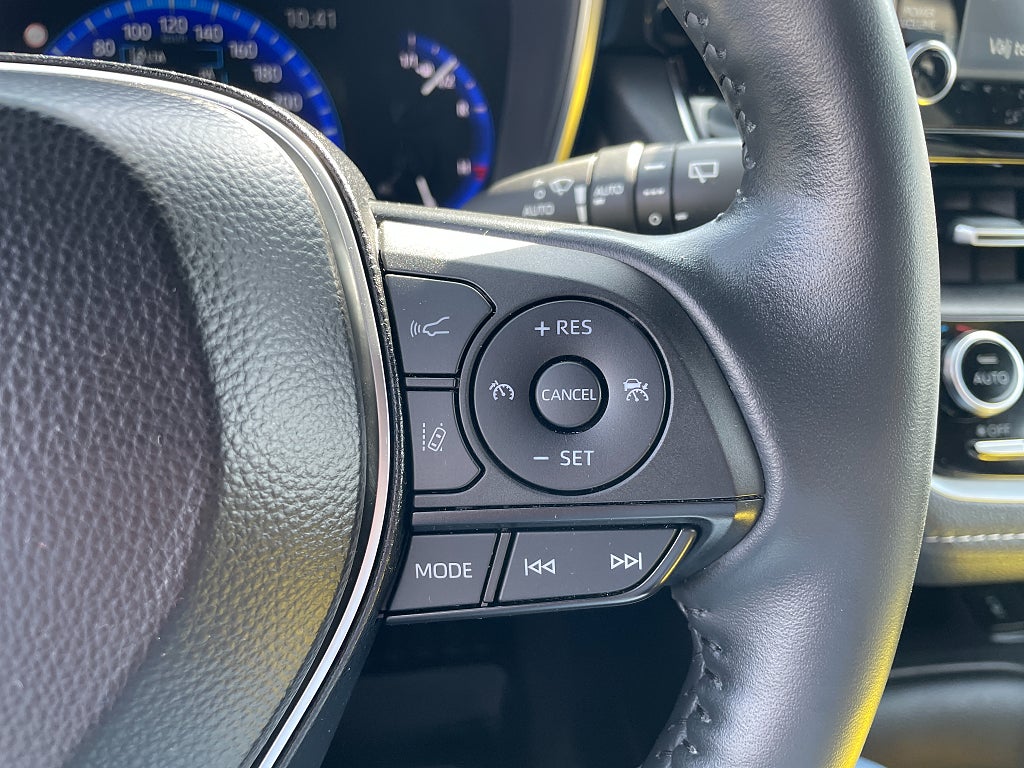 Suzuki Swace Hybrid 1.8 VVT-i E-CVT 122 hk