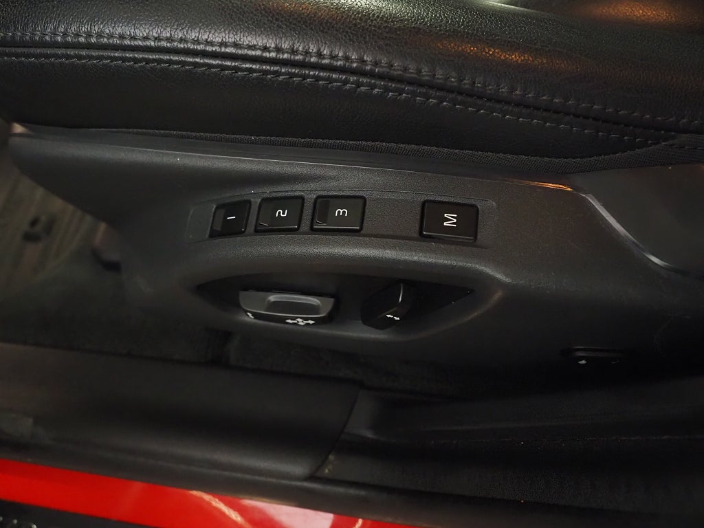 Volvo V60 Cross Country D4 Geartronic 190hk Summum Värmare Skinn P-Sen 2017