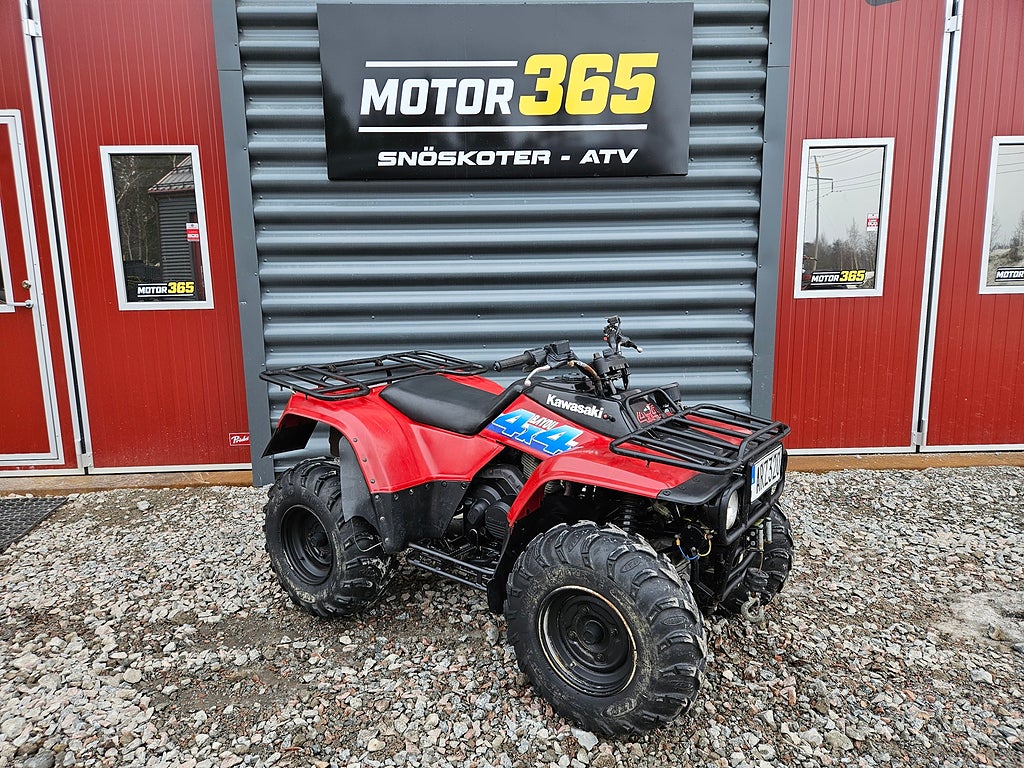 Kawasaki KLF 300C • 420 MIL • 499 KR/MÅN • KÖP ONLINE 