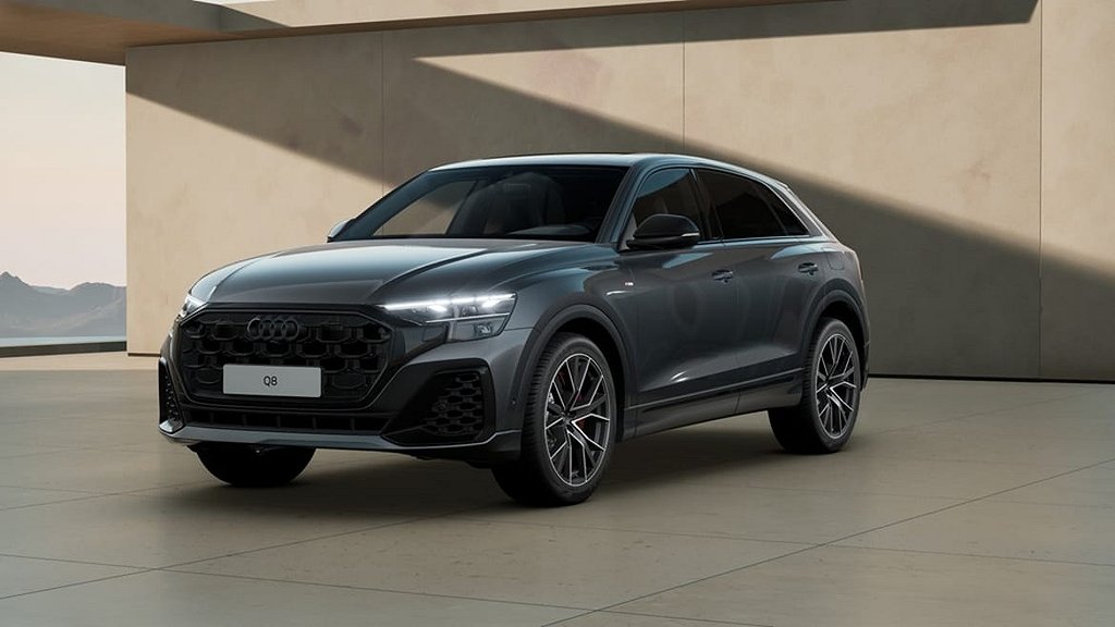 Audi Q8 60 TFSI e quattro S-line 490 hk