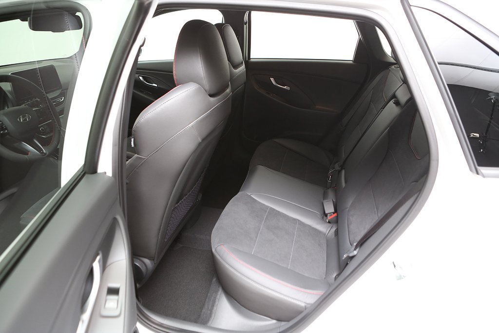 Hyundai i30 1.5T MHEV 5-Dörrar N-line Automat 2025
