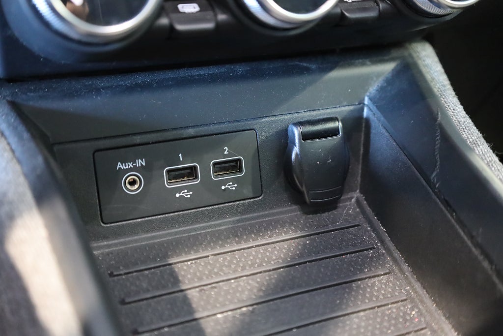 Renault Zoe R135 52 kWh Navi Kamera Blåtand Batterihyra