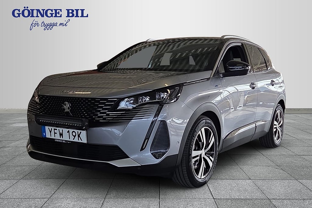 Peugeot 3008 HYBRID4 300 EAT HK