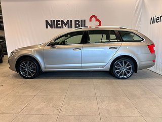 Skoda Octavia 1.8 TSI 4x4 Drag/Bvärm/MoK-värm/Psens/SoV-däck
