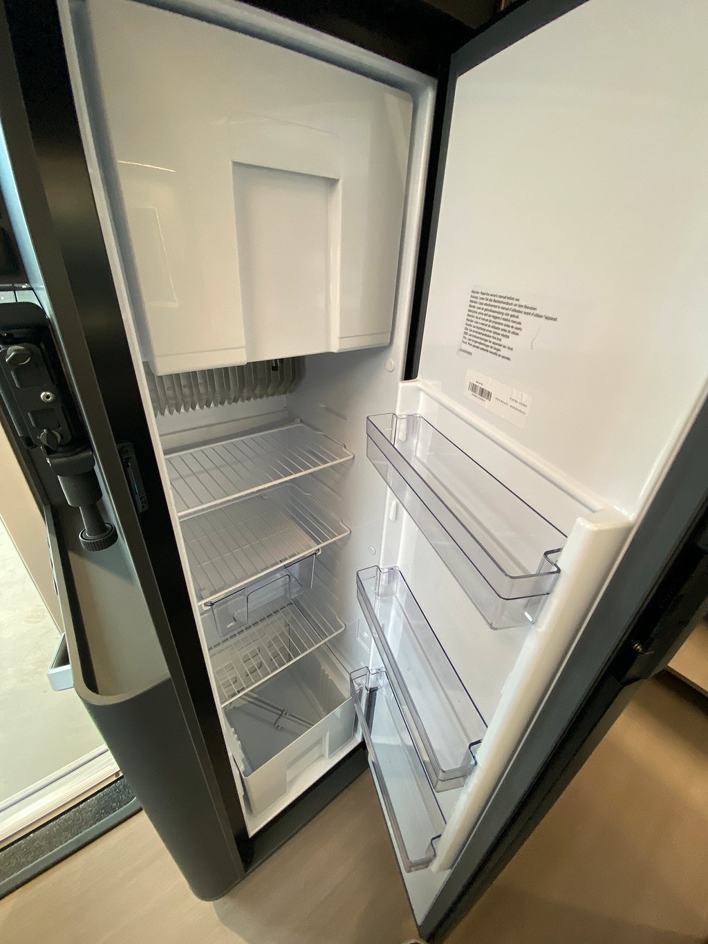 Adria Matrix Supreme 670 SL / Taksäng / Alde / Aut 180hk/Ugn - Adria