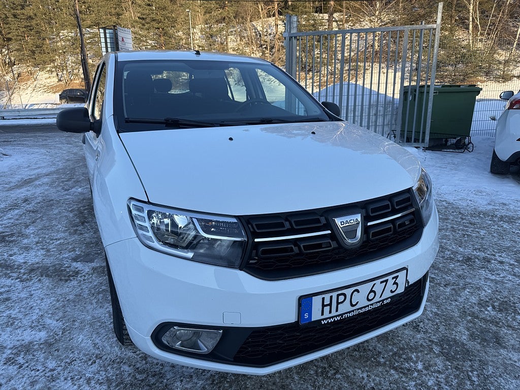 Dacia Sandero 0.9 Easy-R Automat Nyservad & Nybesiktigad låg-skatt