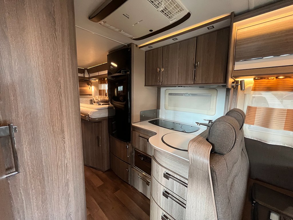 Kabe TMC 740 LGB / 1 ägare / AC bodel / Solcell / ALDE / Ugn - Kabe