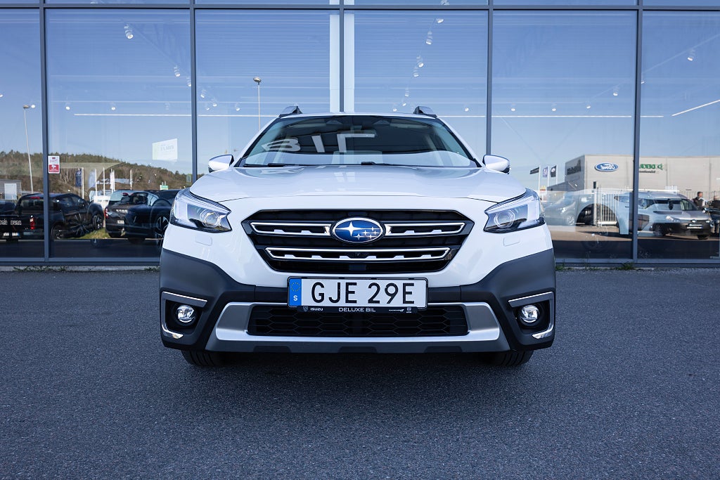 Subaru Outback 2.5 4WD XFuel Touring Läder Nyservad LÅG SKATT