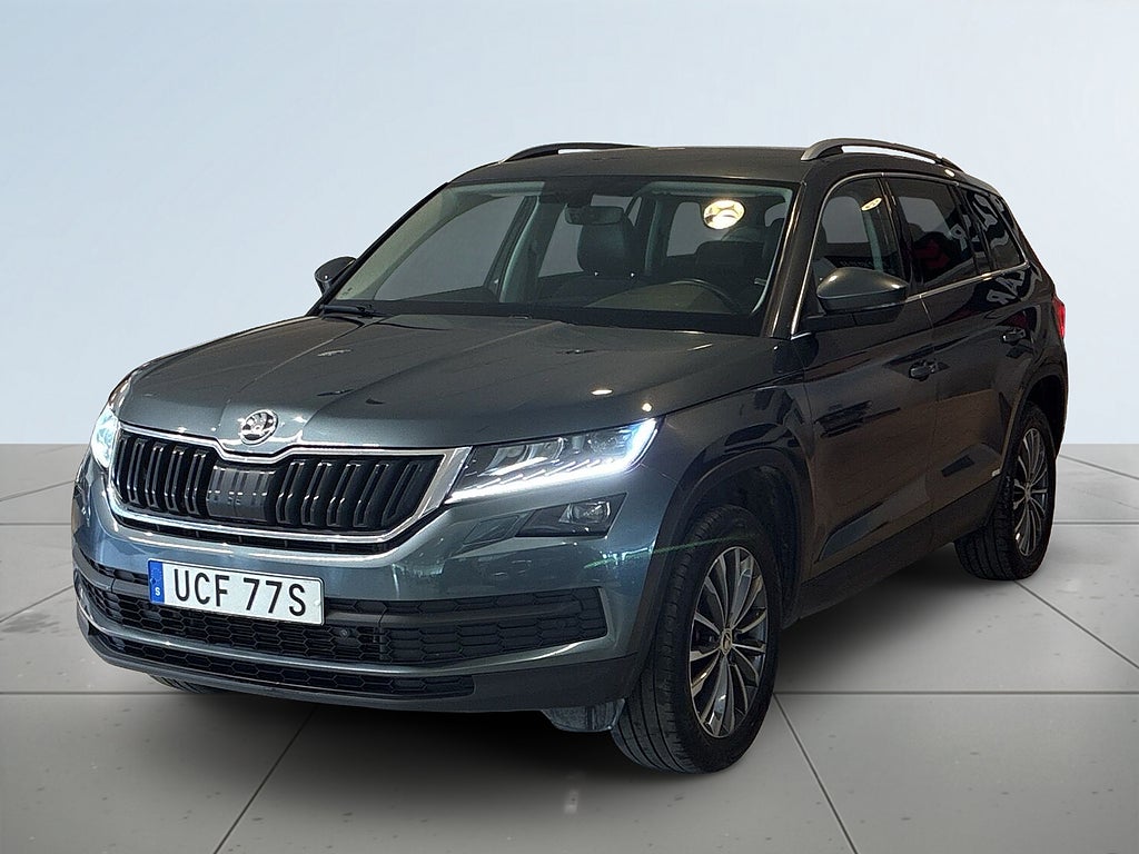 Skoda Kodiaq 2.0 4x4 Businessline Drag Dvärm Kamera CarPlay S&V-däck