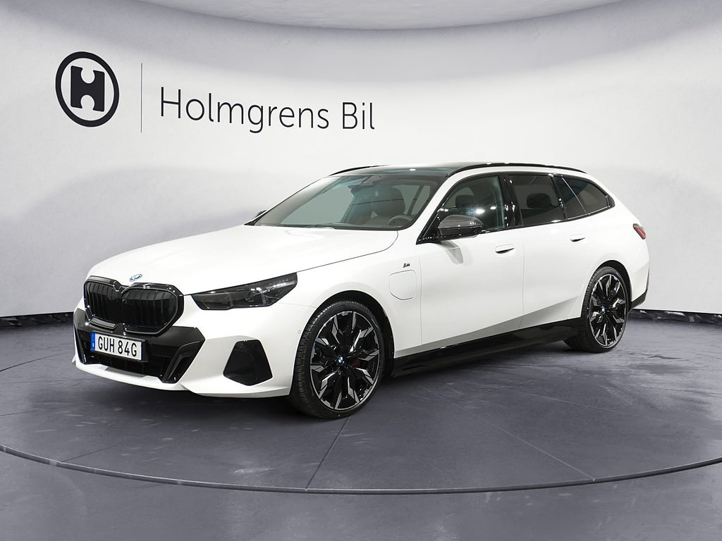 BMW 550 e xDrive Touring 4,45% ränta M Sport Pro Business Drag DA Pro B 
