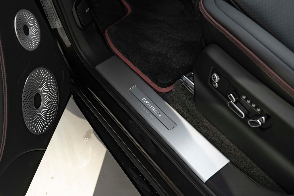 Gallery image 13 of 28