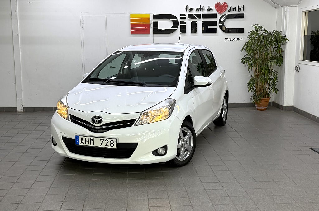 Toyota Yaris 5-dörrar 1.33 Dual VVT-i Active /NyServ/NyBes/B-Kam