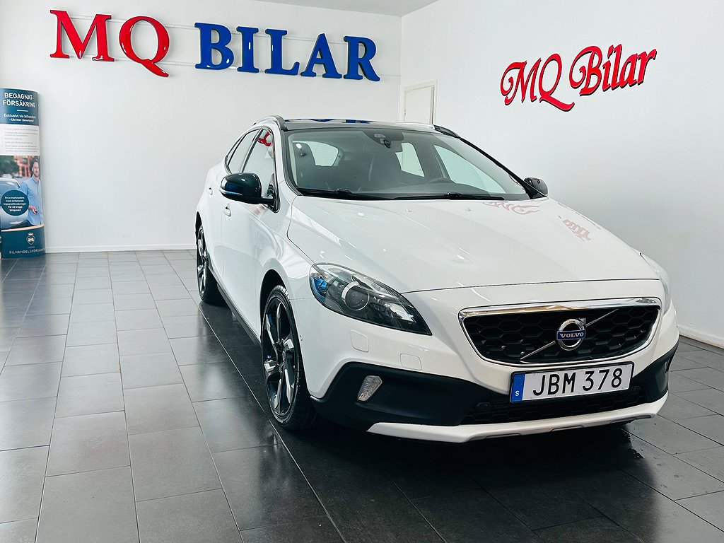 Volvo V40 Cross Country D4 Geartronic Momentum Euro 6 190hk