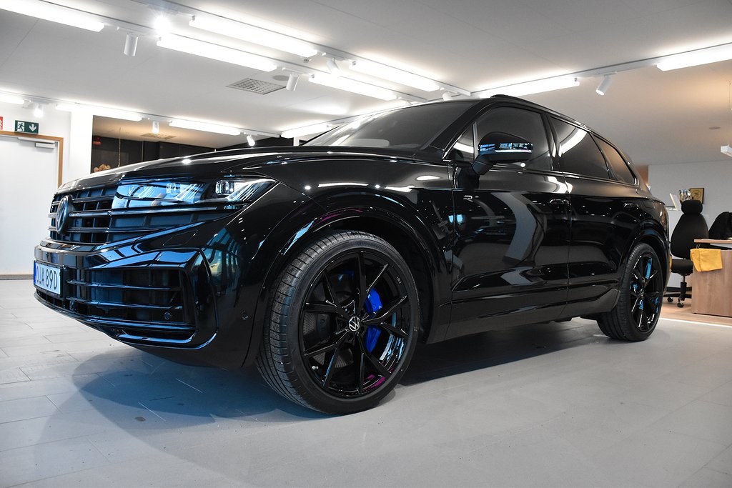 Volkswagen Touareg R E-Hybrid 462hk *BLACK EDITION*