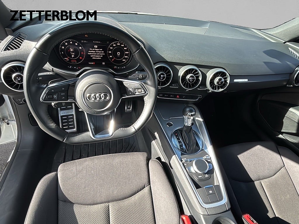 Sportkupé Audi TT 10 av 14