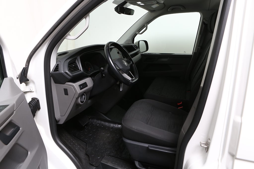 Volkswagen Caravelle 2,0 TDI Comfortline DSG 9-sits Leasbar 2023