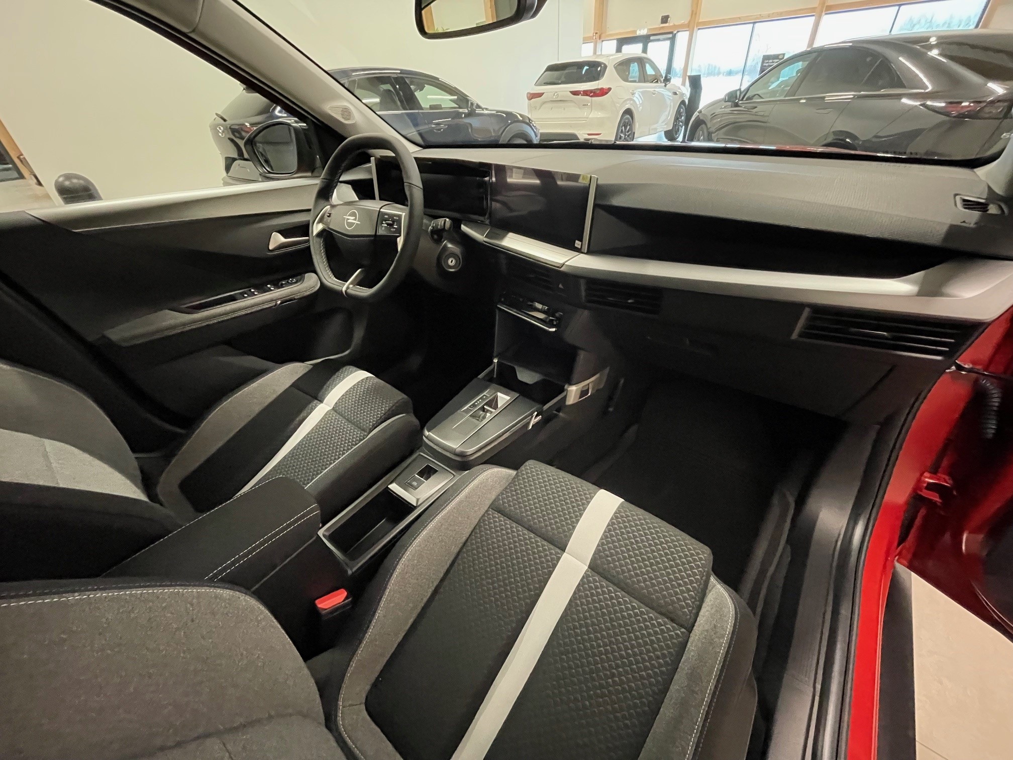 Opel Frontera GS Hybrid 145 eDCT 7-sits 2026, bild 6/47