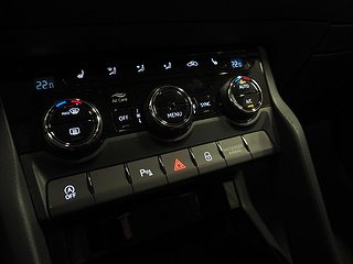 SUV Skoda Karoq 19 av 22