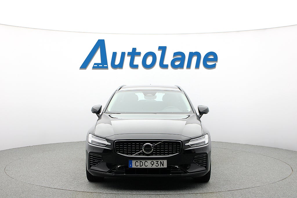 Volvo V60 T6 AWD Plus Dark, Läder, Minne, 360°, Värmare 350hk