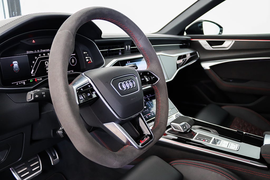 Audi RS6 Performance MOMS HuD RS-Design Pano Alpin