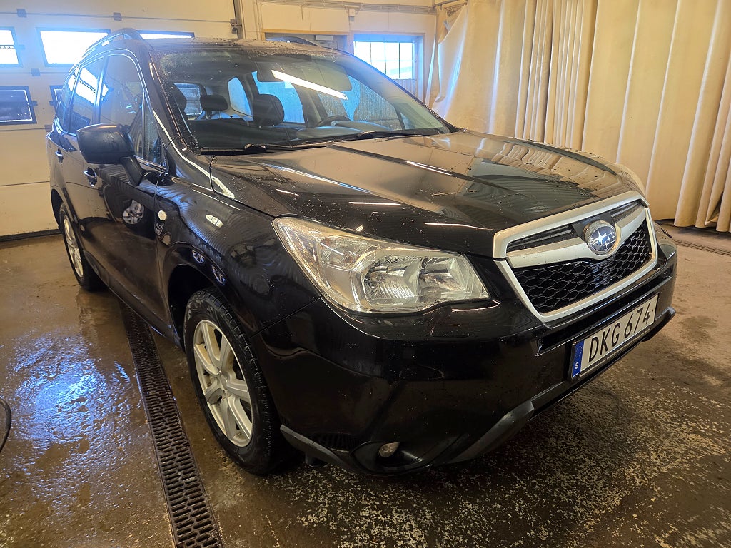 Subaru Forester 2.0 4WD Euro 5 Nybes.UA lågskatt Få Ägare 