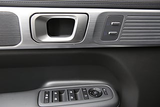 SUV Hyundai Santa Fe 7 av 22