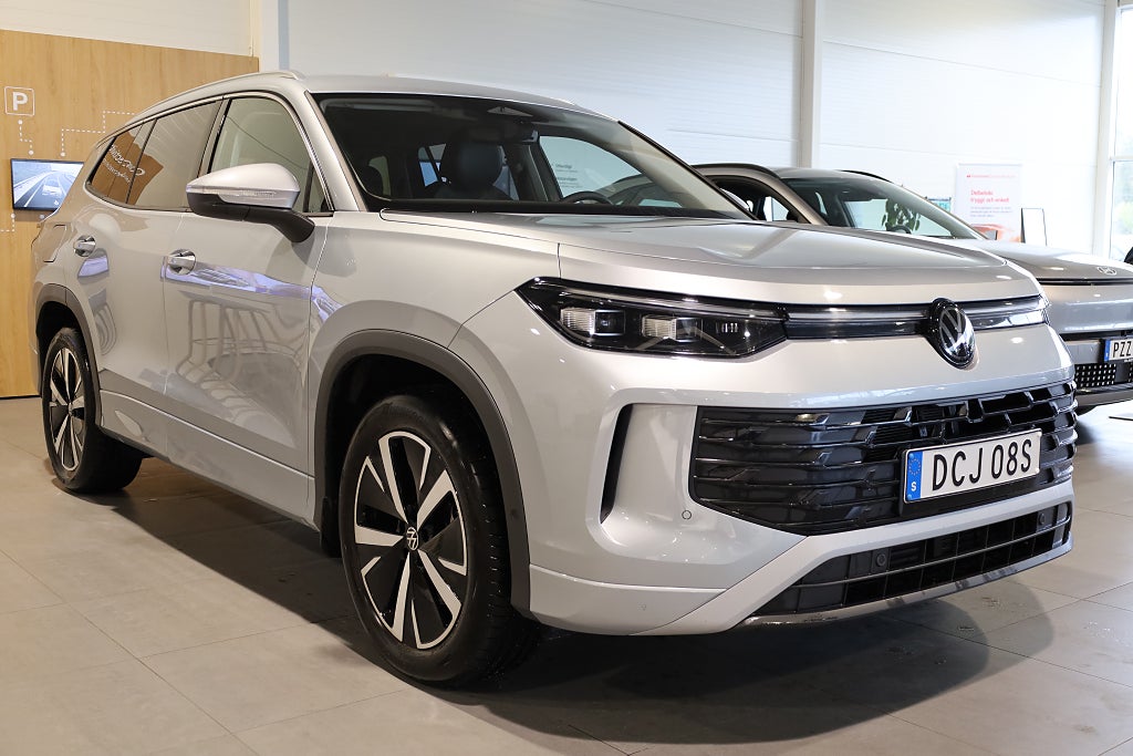 Volkswagen Tayron eTSI Life Edition 7 Sits Aut Drag Värmare 2025