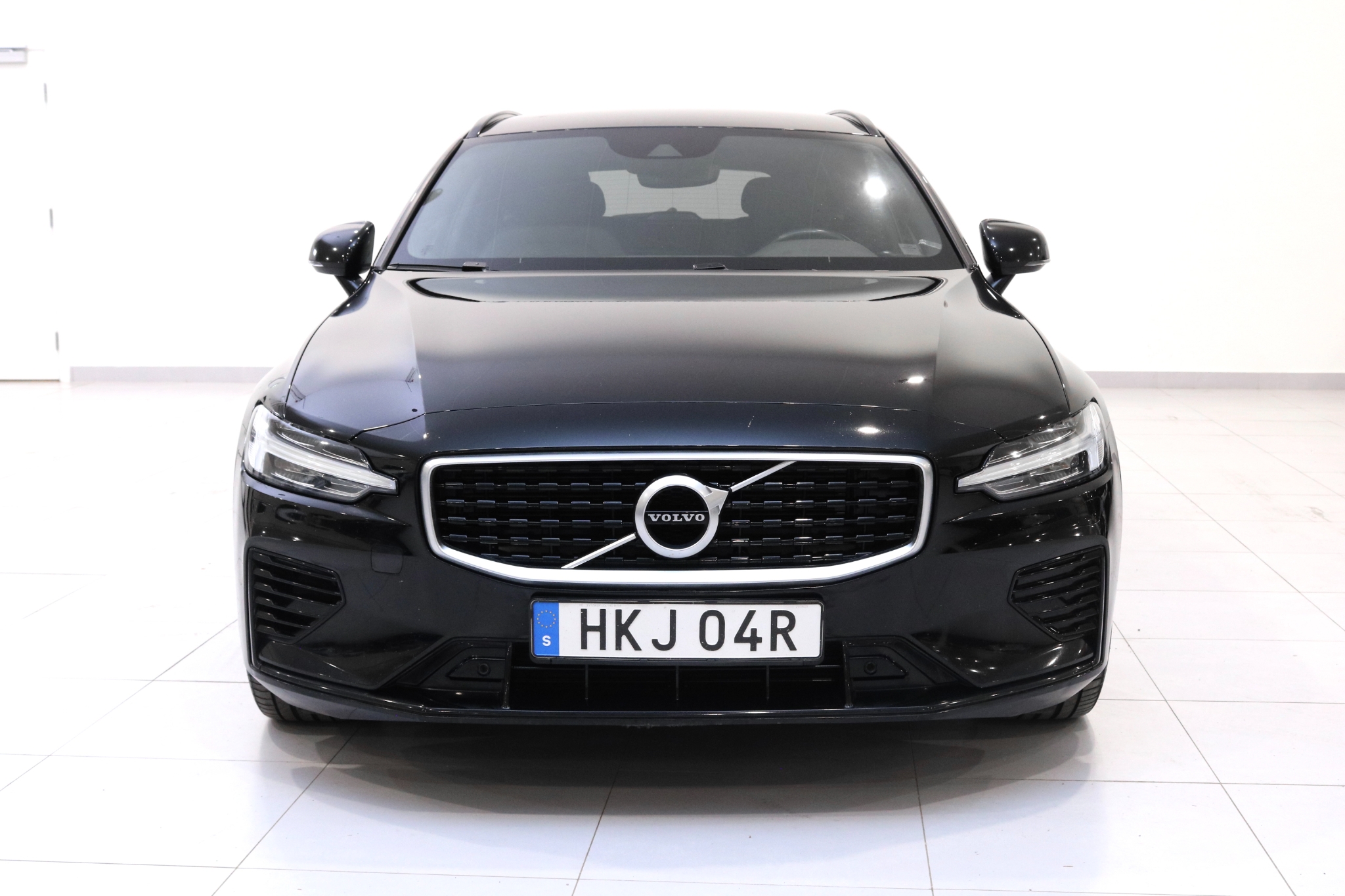 Volvo V60 Recharge T6 AWD R-Design / H/K 2020, bild 7/59