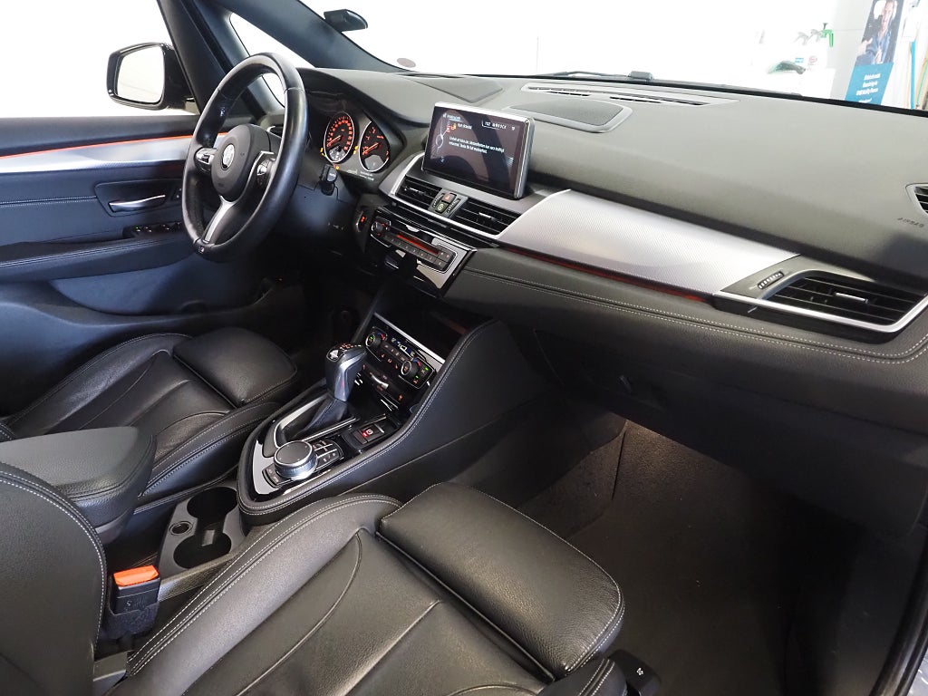 BMW 225xe Active Tourer Plug-in M Sport Navi Kamera HUD Läder