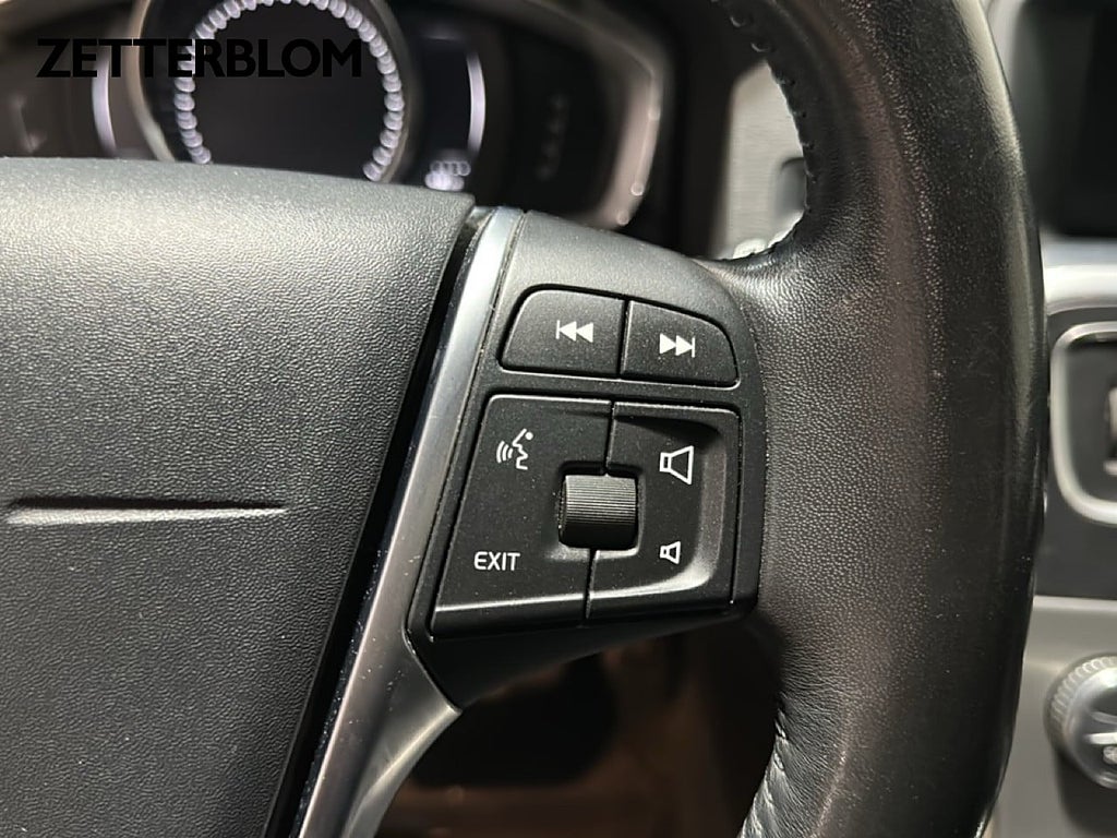 Kombi Volvo V60 17 av 20