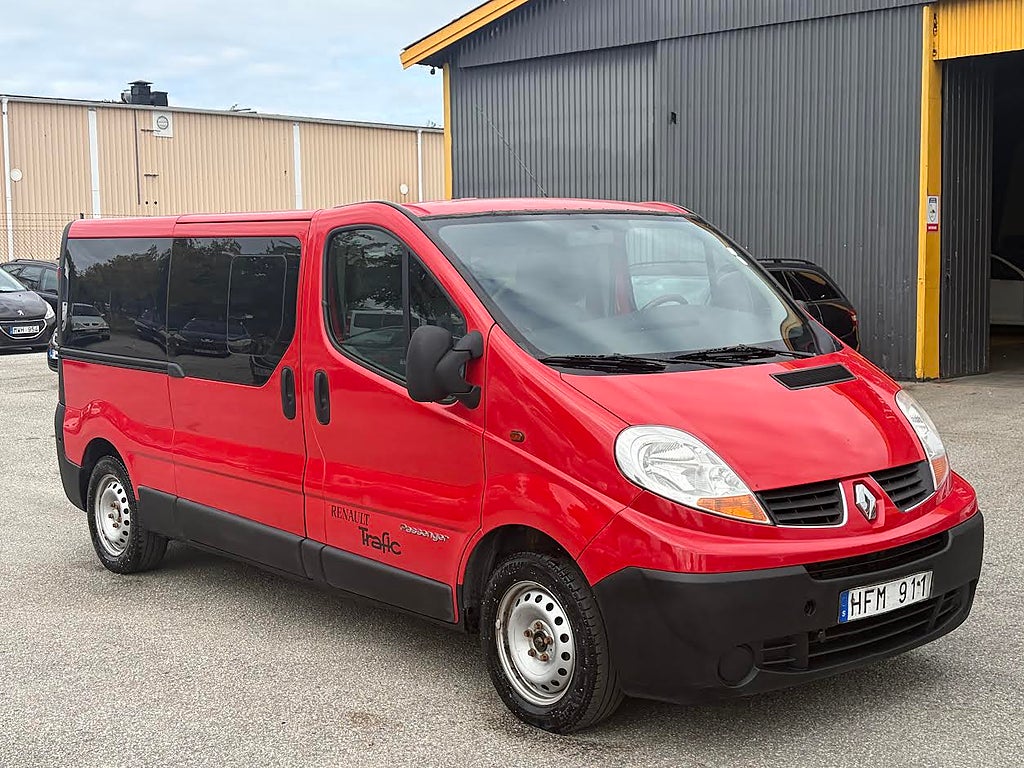 Renault Trafic 9 - Sits 2.9t 2.0 dCi Euro 4 NYBES