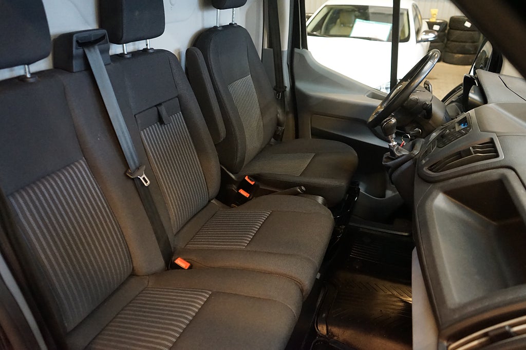 Ford transit 290 2.0 TDCi Manuell Inredning Värmare 130hk