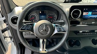 Transportbil - Skåp Mercedes-Benz Sprinter 15 av 22