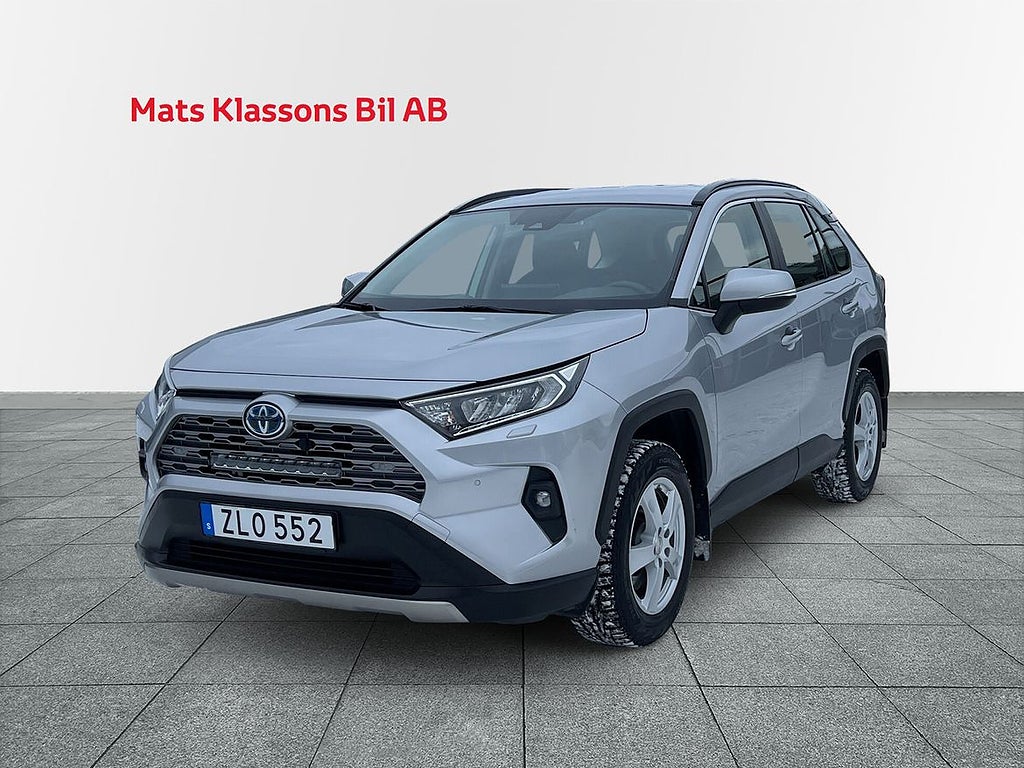 Toyota RAV4 Hybrid AWD-i 2.5 Active Komfortpkt Drag, Ledramp, Vhjul