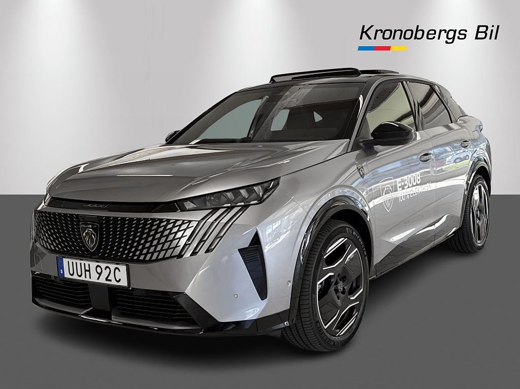 Peugeot e-3008 Long Range Ultimate Pano/Drag/Focal