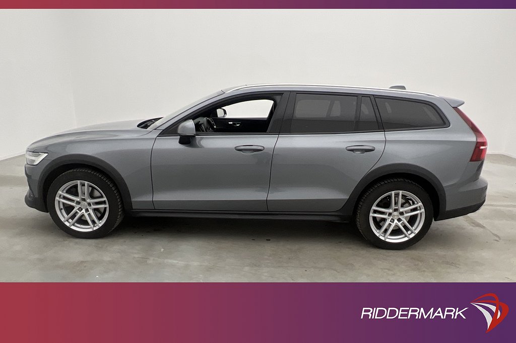 Volvo V60 Cross Country D4 AWD Pano Värm H/K HUD Skinn 360º