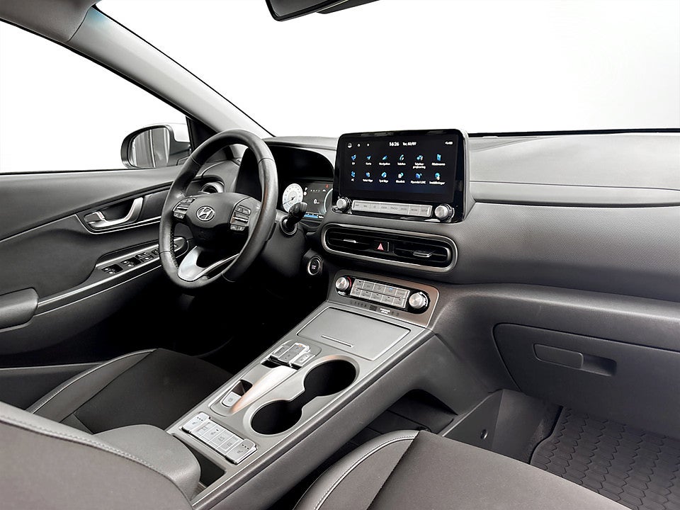 Bild på Hyundai Kona EV Essential 64kWh 204hk Aut B-KAMERA NAVI