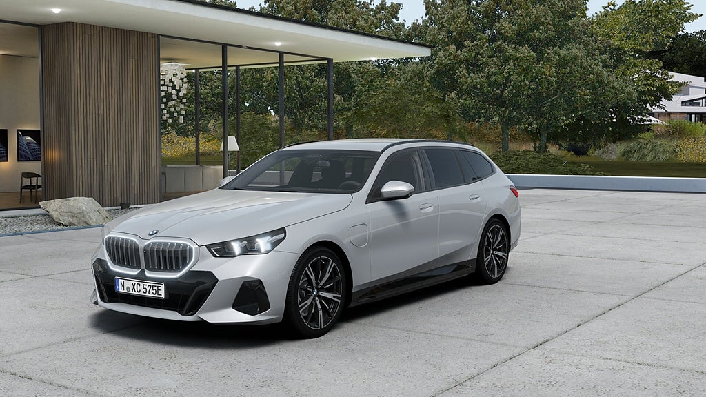 BMW 530 xDrive Touring 2,95% ränta M Sport Business Ed Drag DA B W