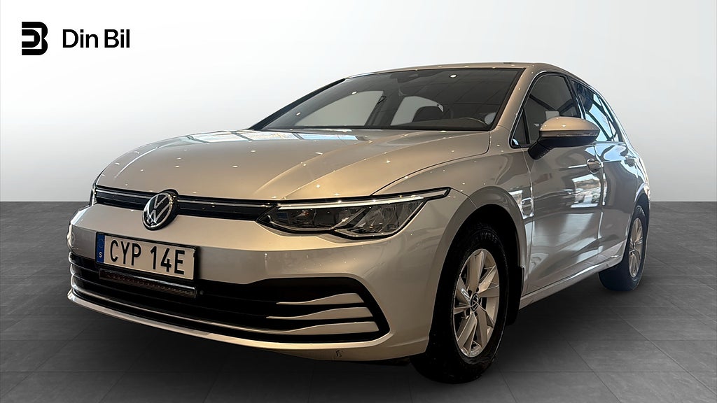 Volkswagen Golf LIFE 1.0 TSI 110 hk Nav/V-hjul